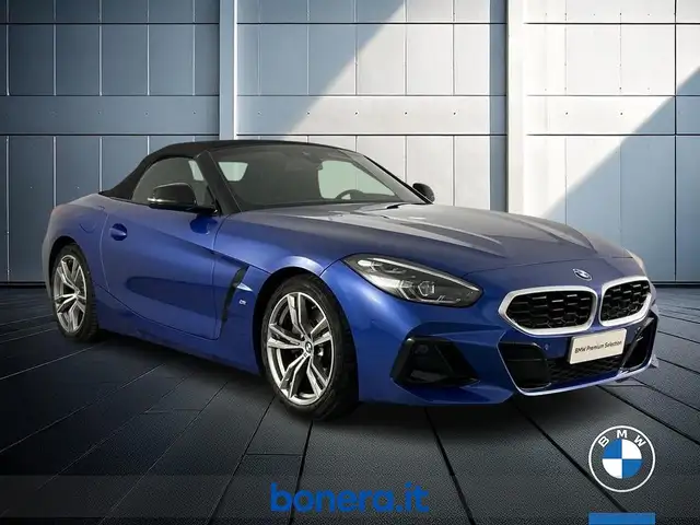 BMW Z4 view 4