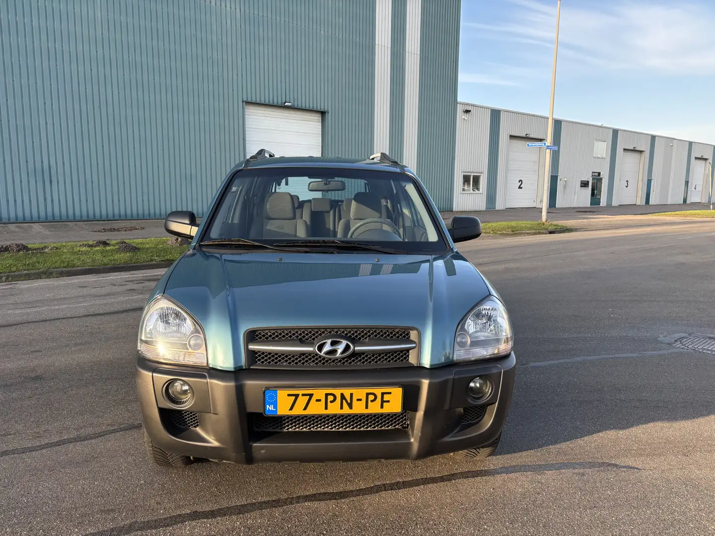 Hyundai TUCSON 2.0i Active 142 PK. Als nieuw rijdende inruilauto Grün - 2