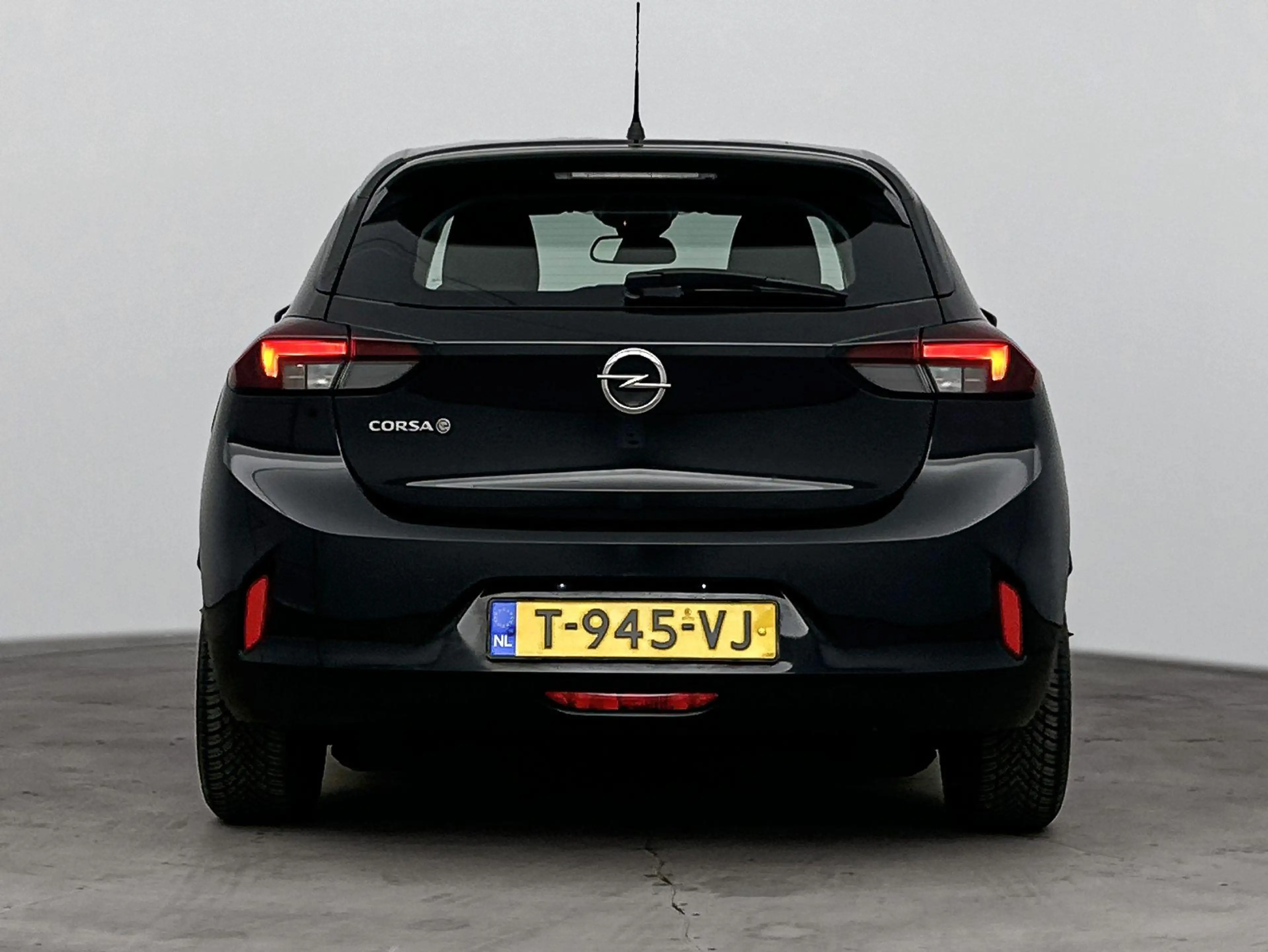 Opel Corsa-e 136 pk 50kWh Level 2 | 1ste eigenaar | ACCU 99% | — photo 3