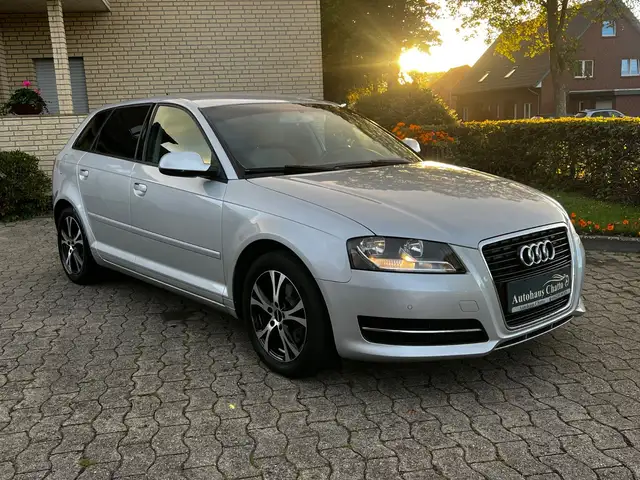 Audi A3 Sportback 1.4 TFSI Attraction Automatik, SHZ