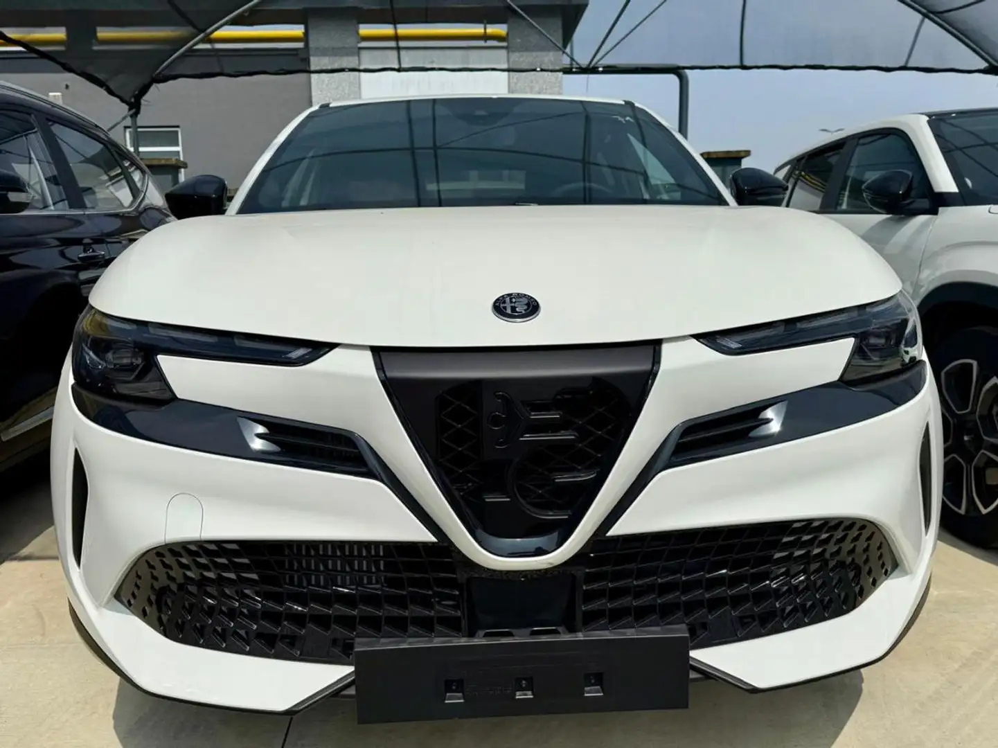 Alfa Romeo Junior 1.2 145 CV Hybrid eDCT6 Speciale Modrá - 2