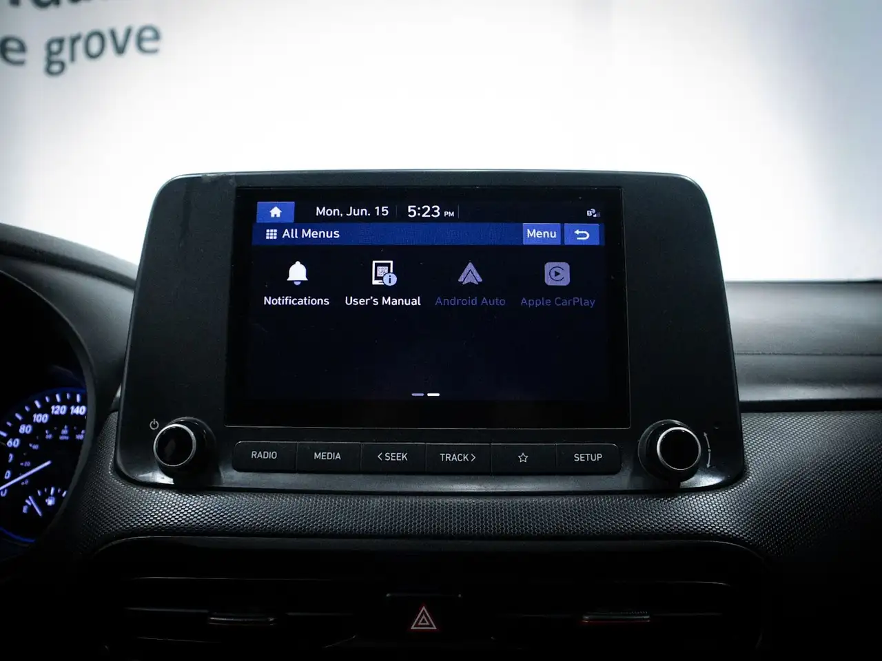 Hyundai KONA снимка Hyundai KONA