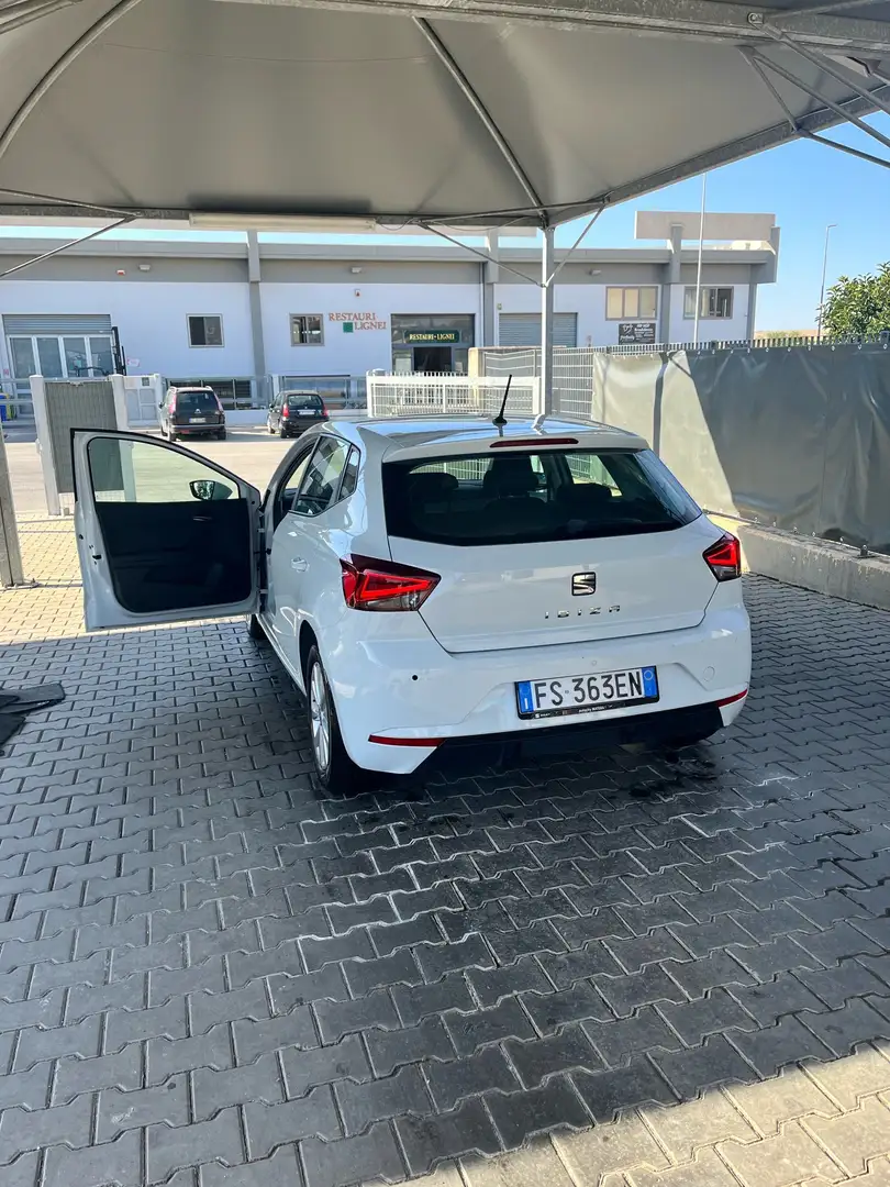 SEAT Ibiza 1.6 tdi Style 80cv Bianco - 2