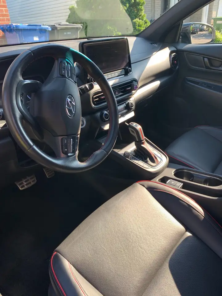 Hyundai KONA снимка Hyundai KONA