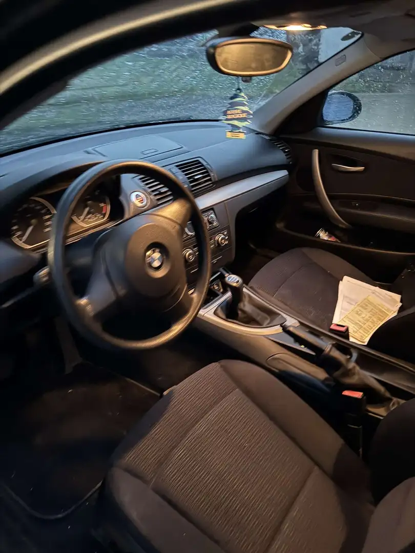 BMW 118 118d DPF - 1