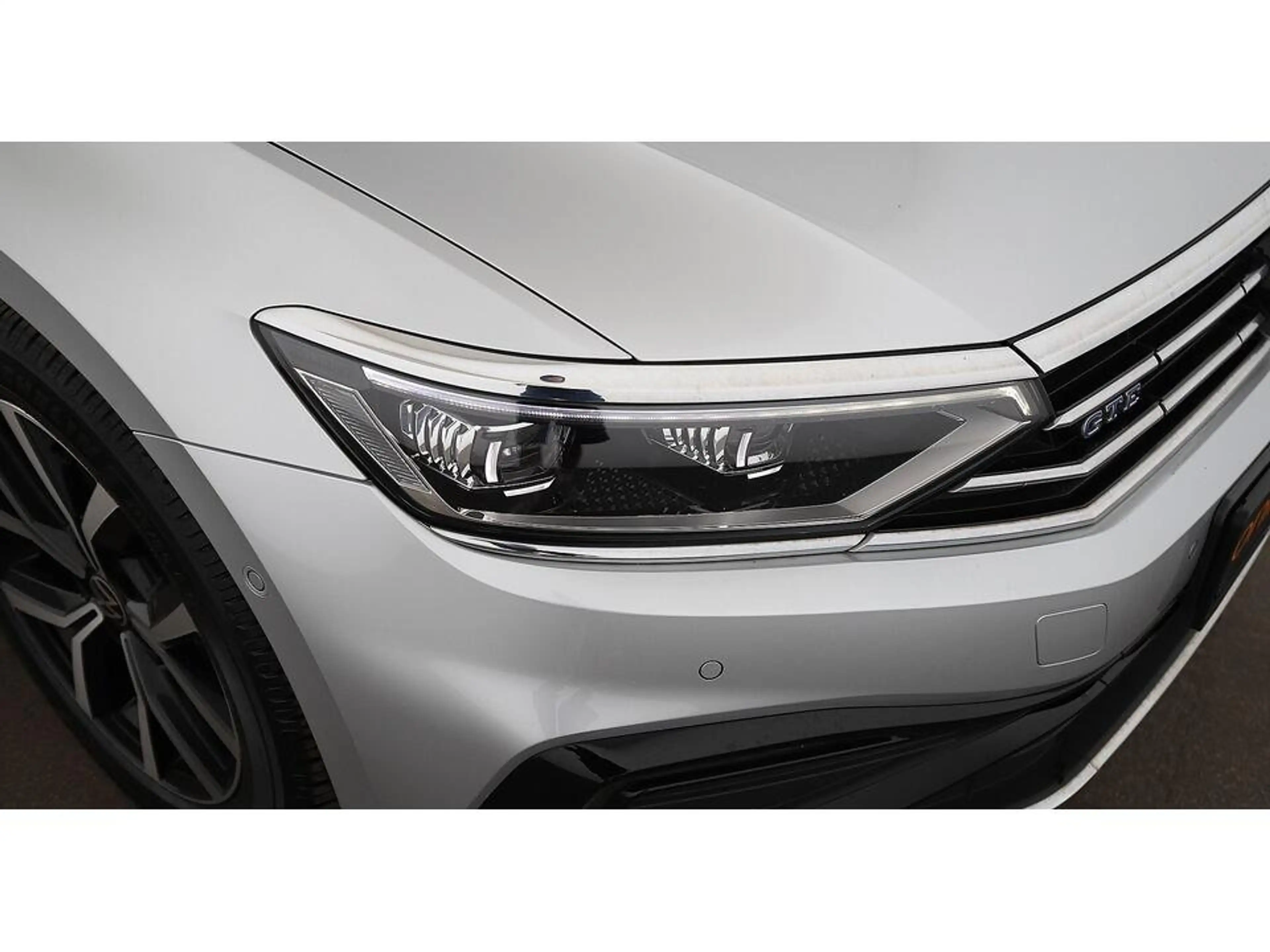 Volkswagen Passat Variant 1.4 TSI GTE Aut MATRIX AHK RADAR — photo 11