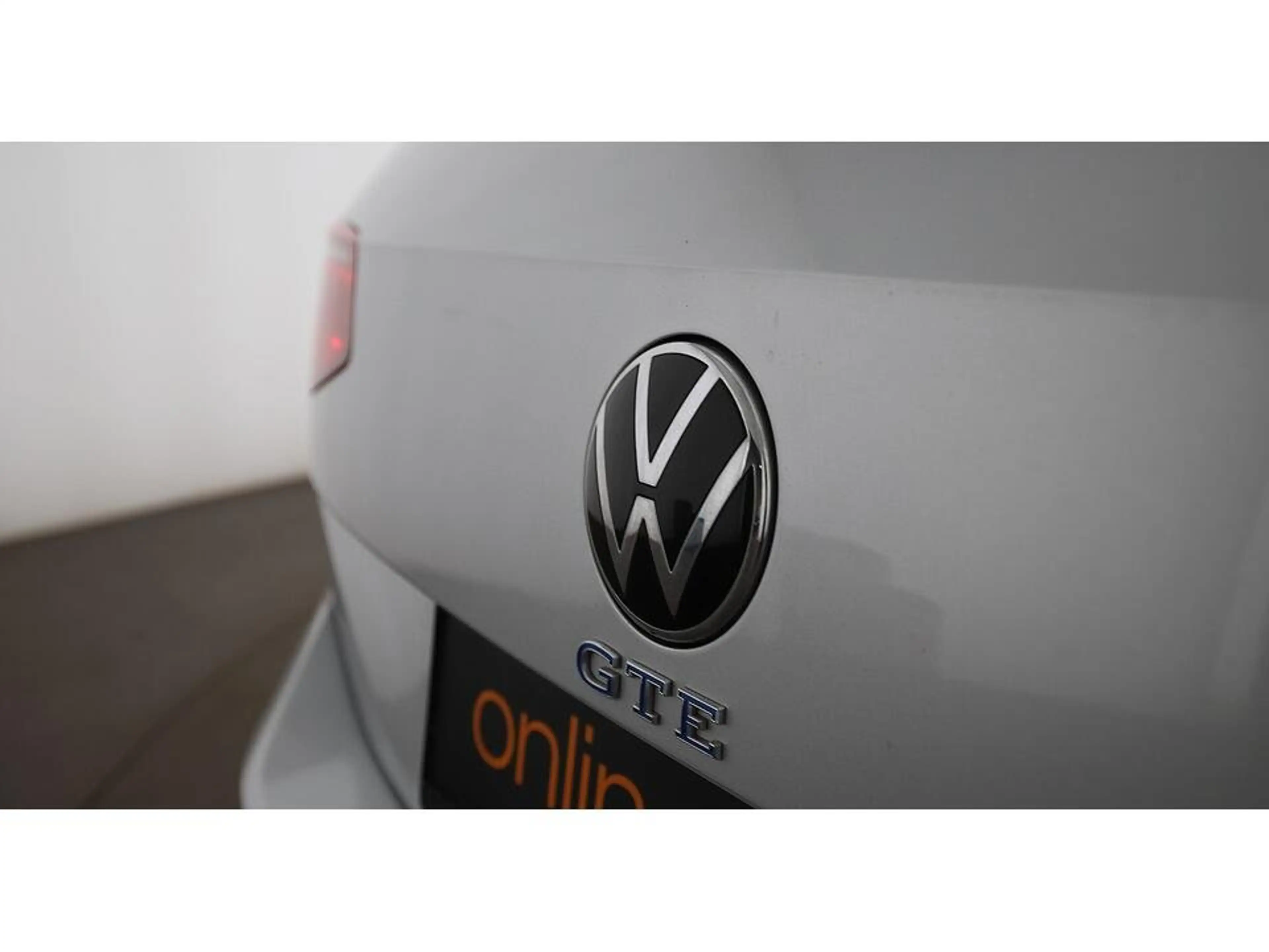 Volkswagen Passat Variant 1.4 TSI GTE Aut MATRIX AHK RADAR — photo 9