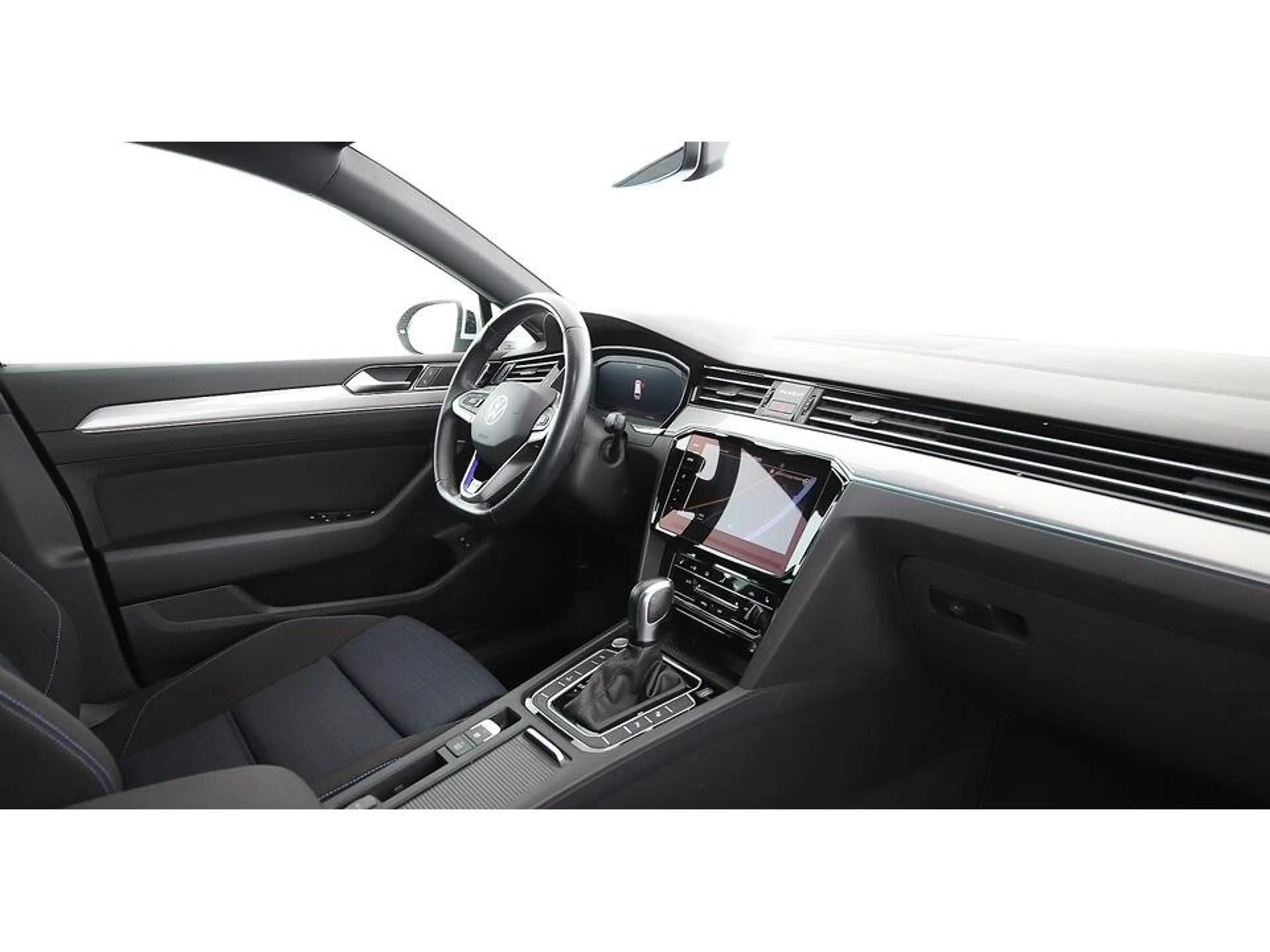 Volkswagen Passat Variant 1.4 TSI GTE Aut MATRIX AHK RADAR — photo 14