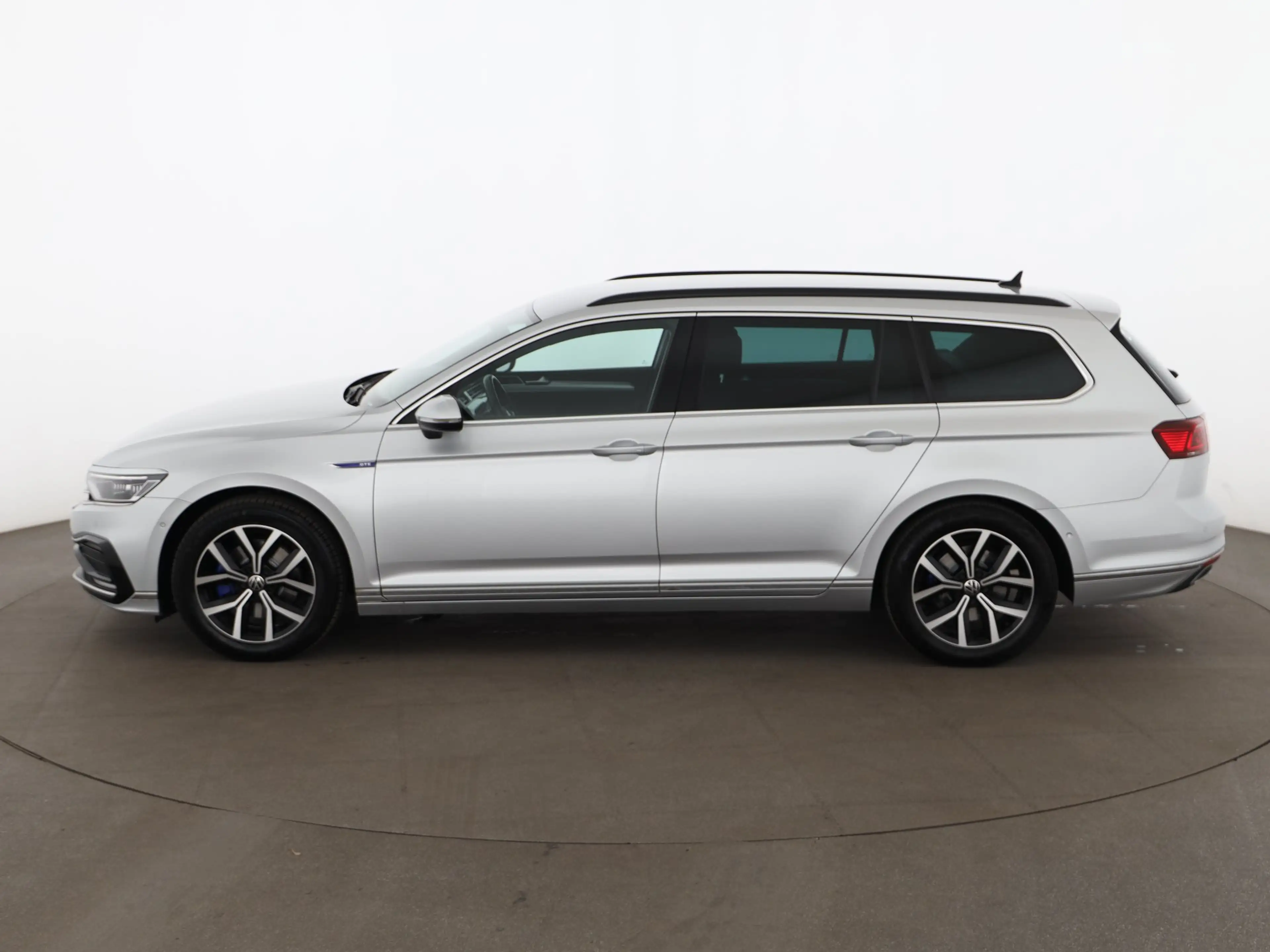 Volkswagen Passat Variant 1.4 TSI GTE Aut MATRIX AHK RADAR — photo 7