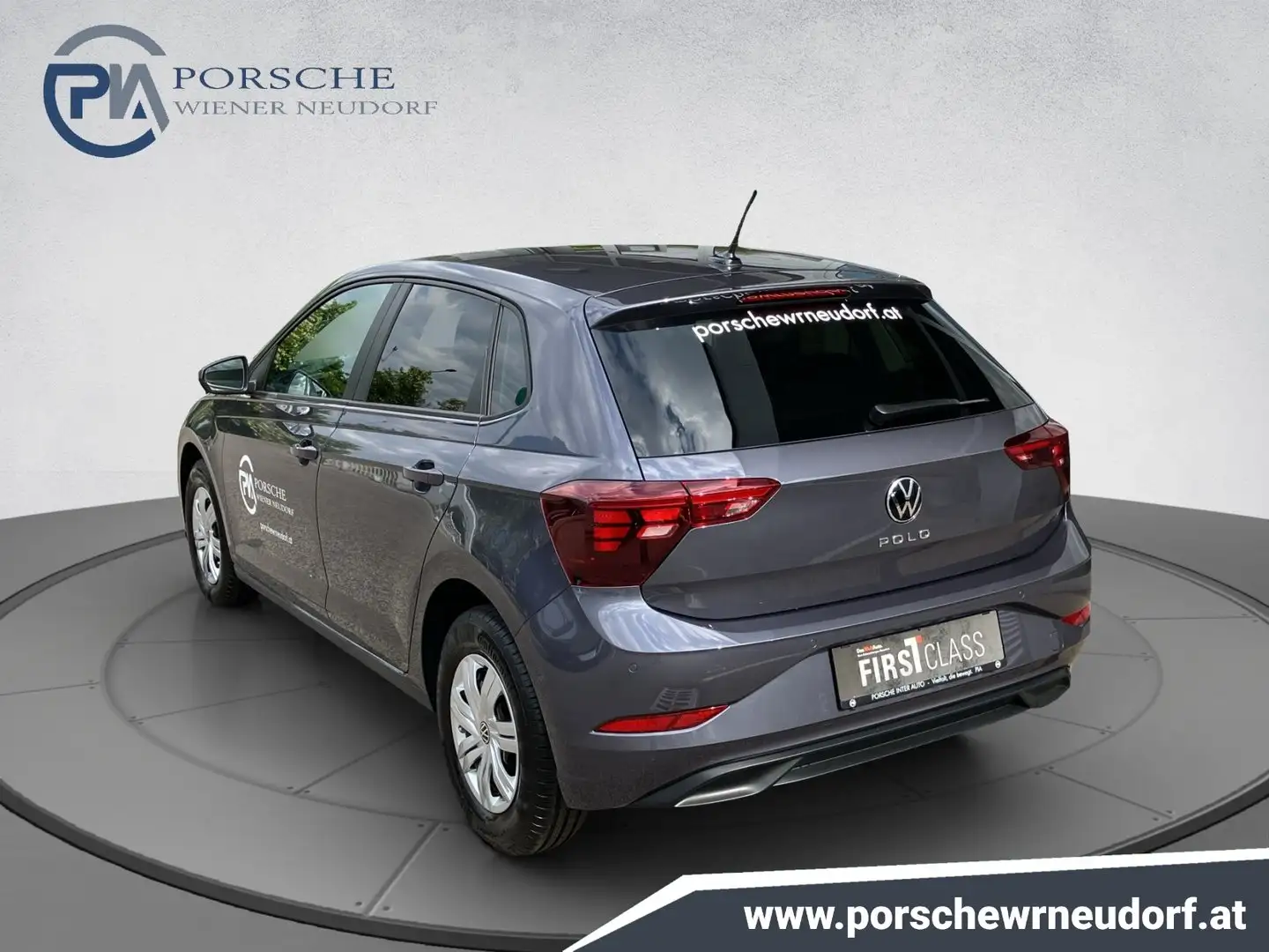 Volkswagen Polo 4Me Gris - 2