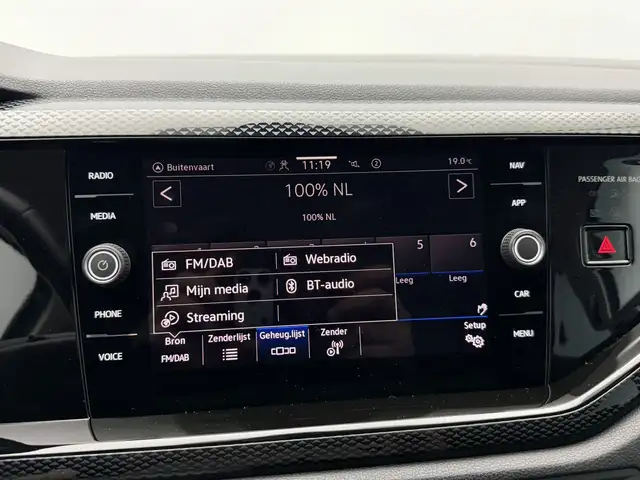 Volkswagen Taigo view 14