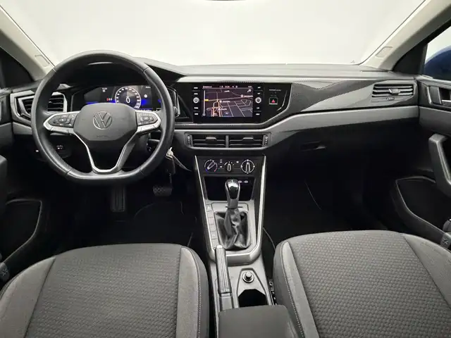 Volkswagen Taigo view 2