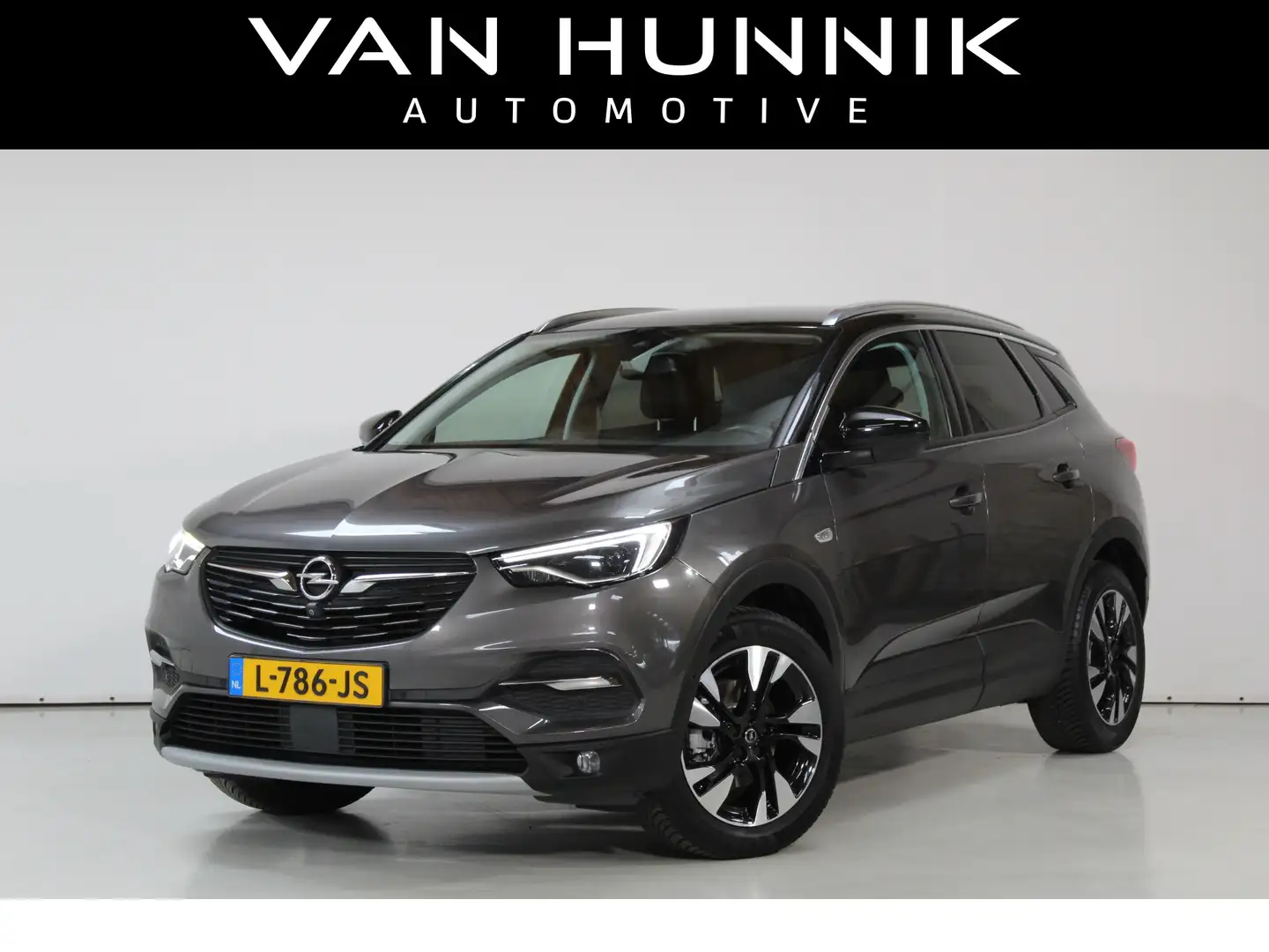 Opel Grandland X 1.2 Turbo Innovation | 360cam | Stoel+Stuur verwar Grau - 1