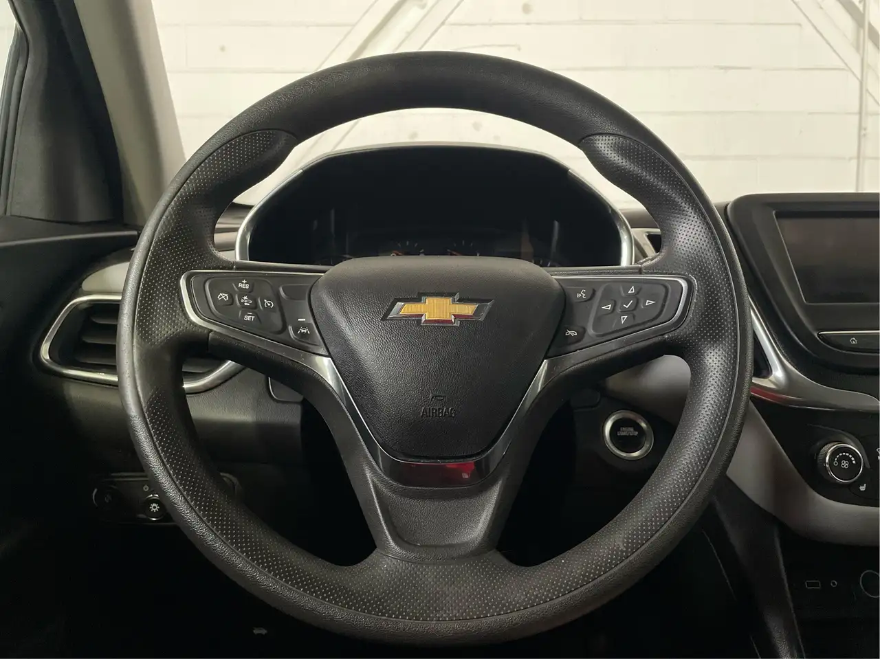 Chevrolet Equinox photo Chevrolet Equinox