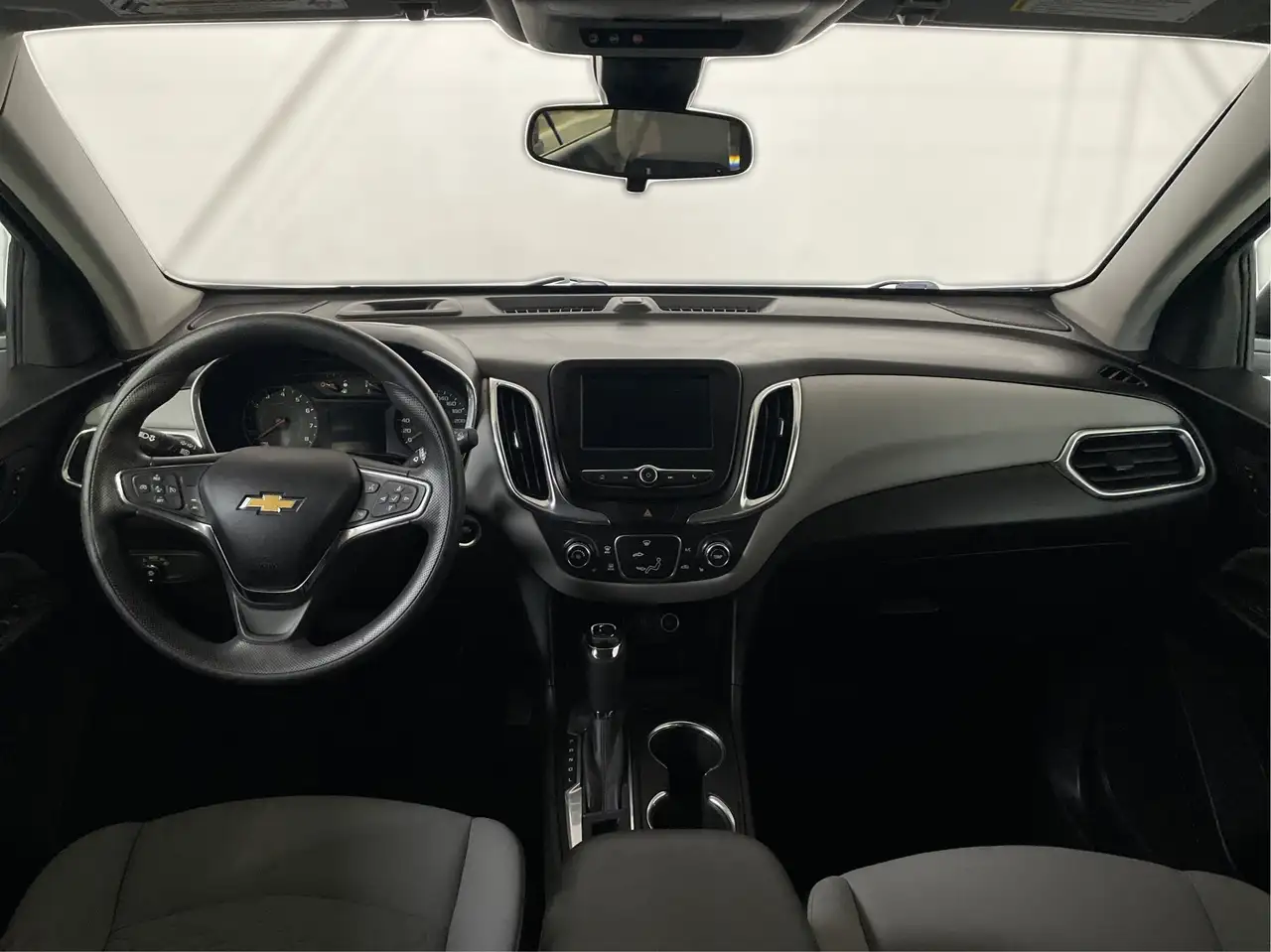 Chevrolet Equinox photo Chevrolet Equinox