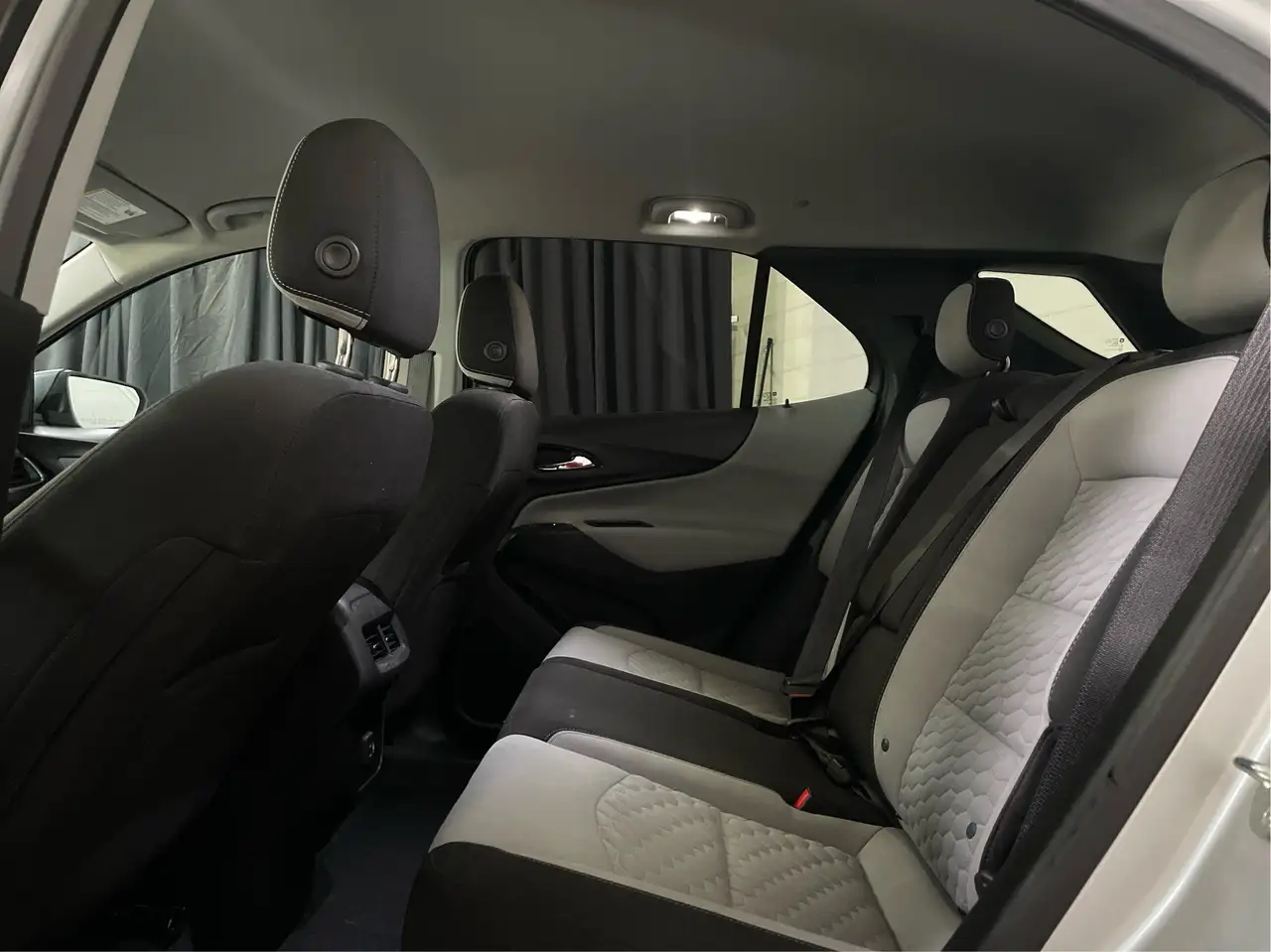 Chevrolet Equinox photo Chevrolet Equinox