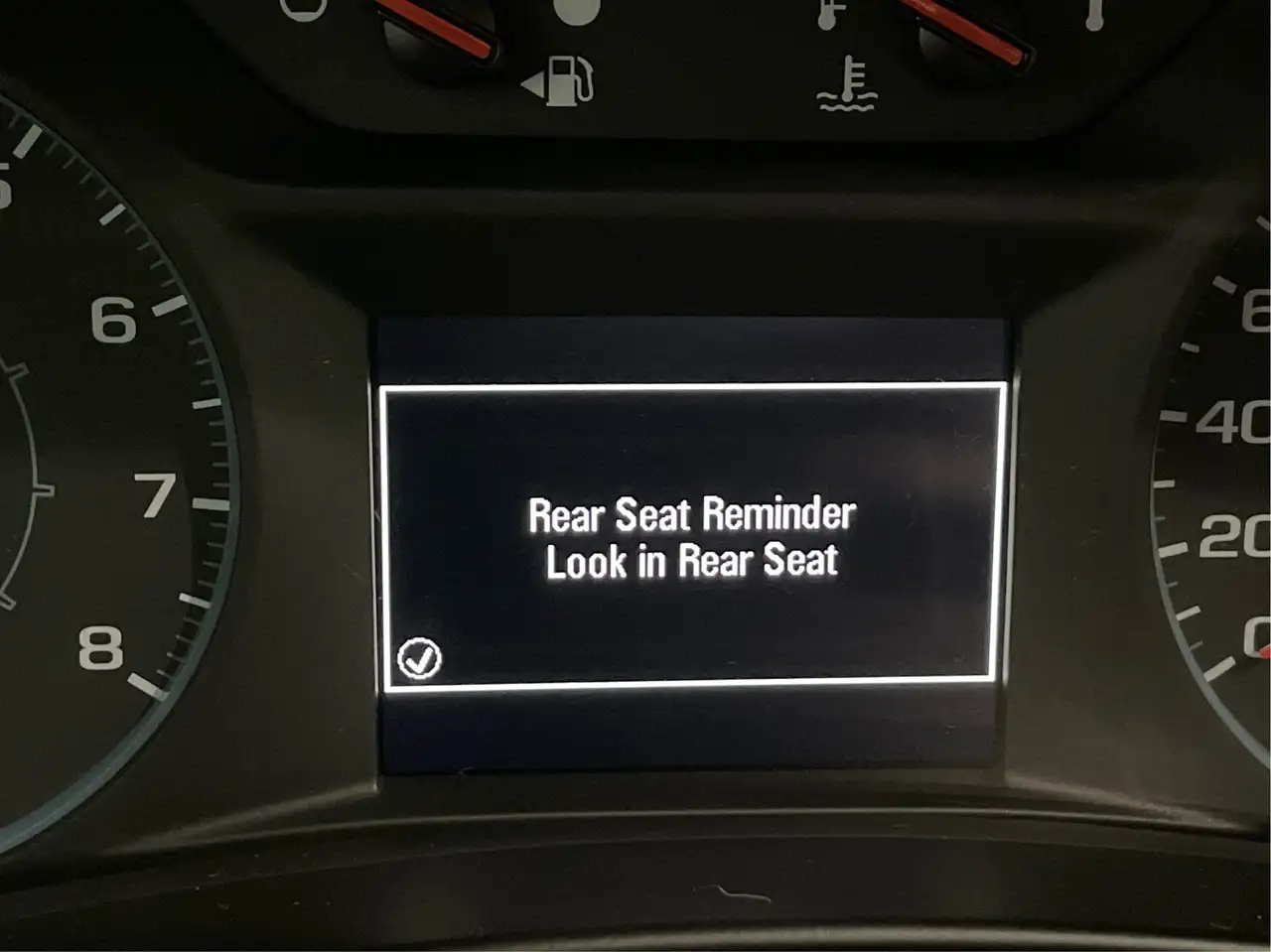 Chevrolet Equinox photo Chevrolet Equinox