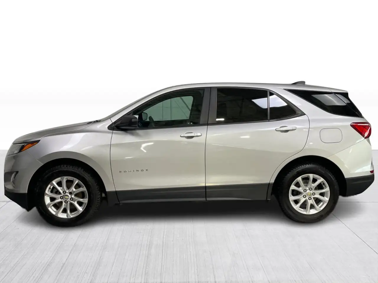 Chevrolet Equinox photo Chevrolet Equinox