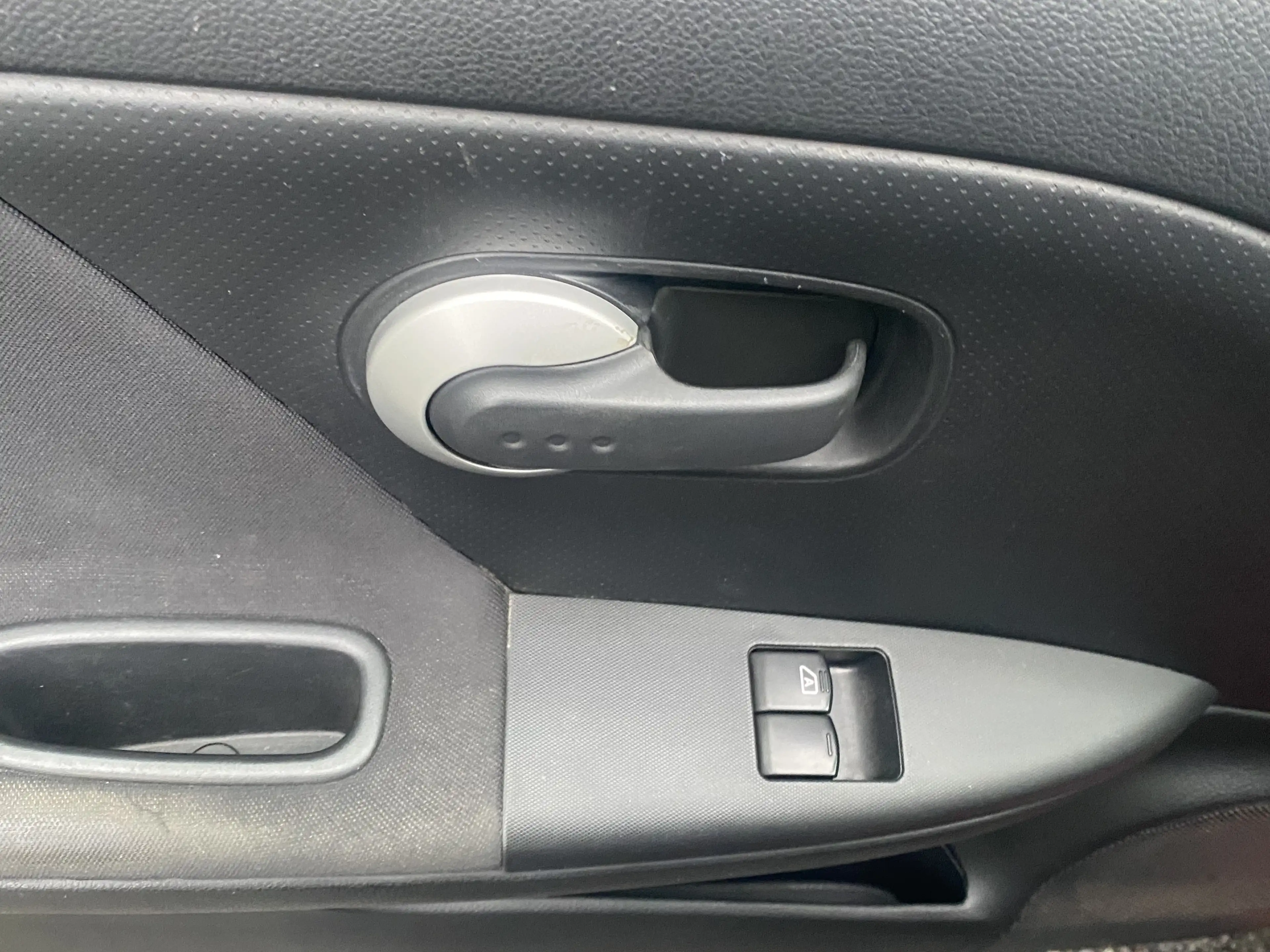Nissan Note Note 1.5 dCi Acenta **FAIBLE KM**GARANTIE** — photo 10