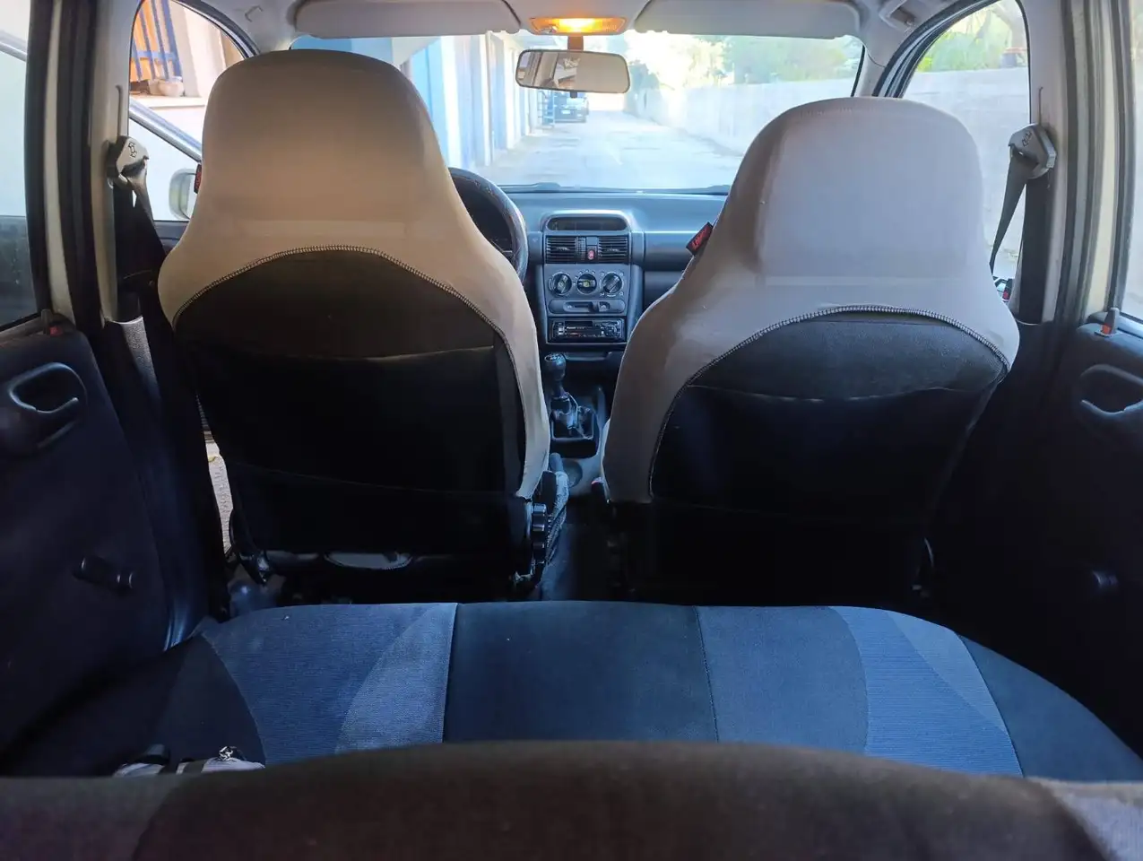 Opel Corsa II 1993 5p 1.7d Viva, foto 6