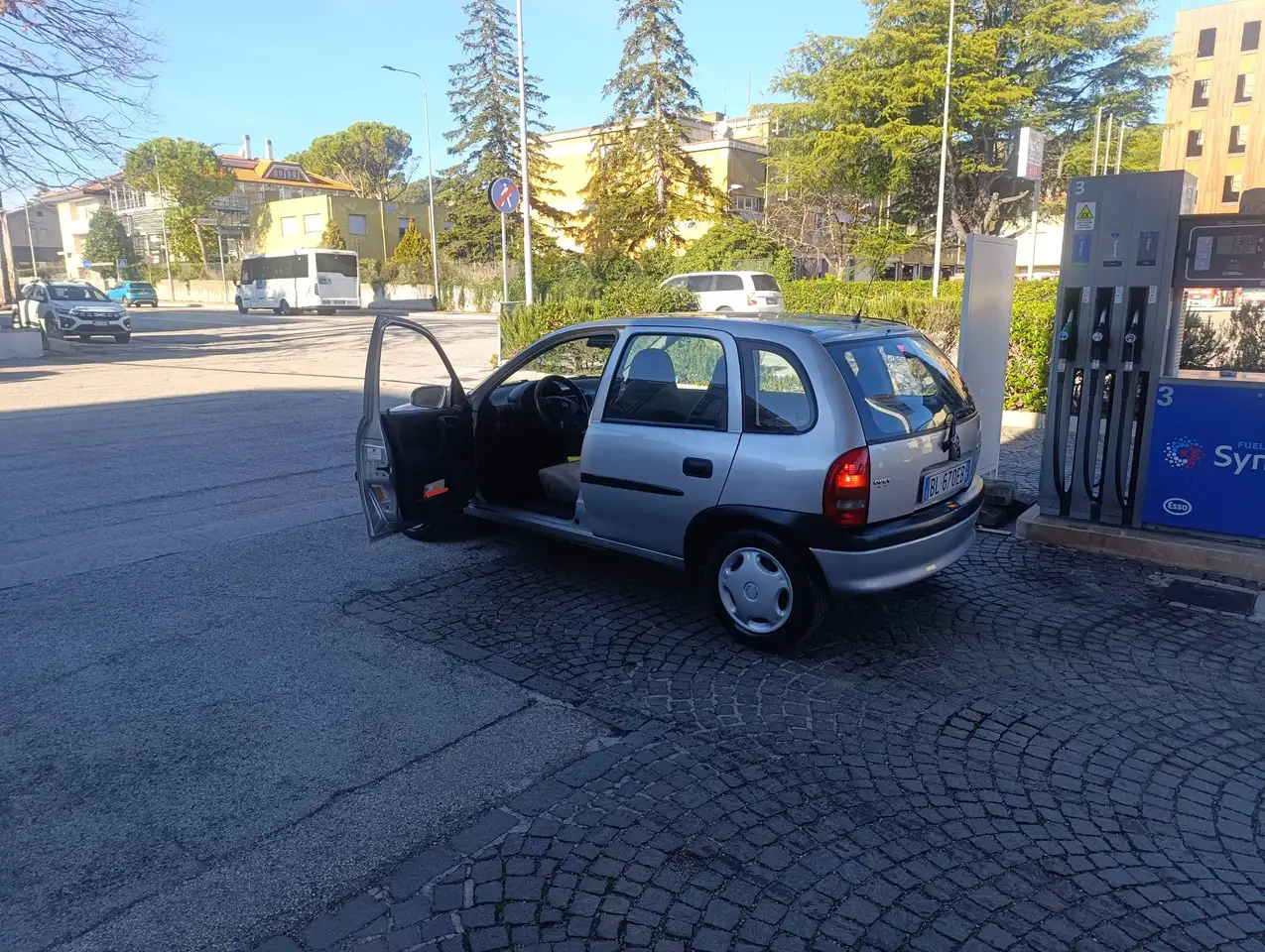 Opel Corsa II 1993 5p 1.7d Viva, foto 8