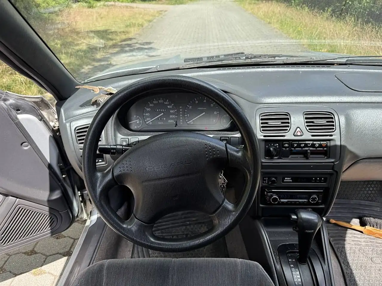 Subaru Legacy 2.0 4WD Automatik GL, foto 11