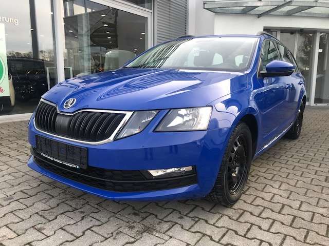 Skoda Octavia Combi 1.6 TDI LED*PDC*AHK