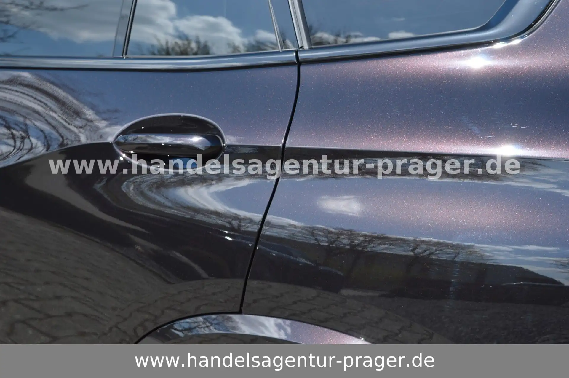 BMW X5 40d 2026 검정 사진 8