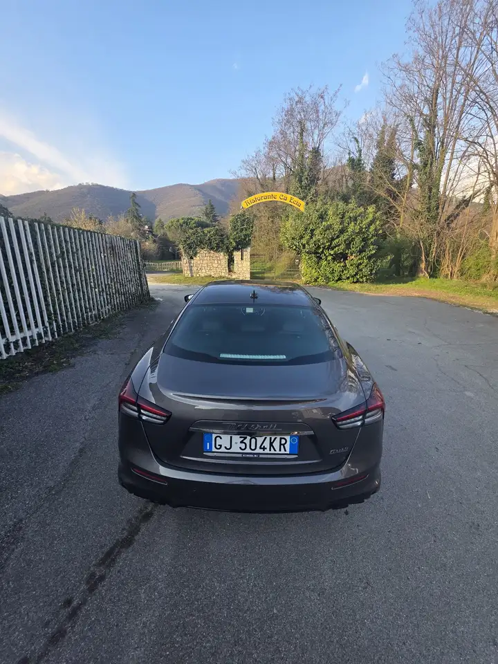 Maserati Ghibli 2022