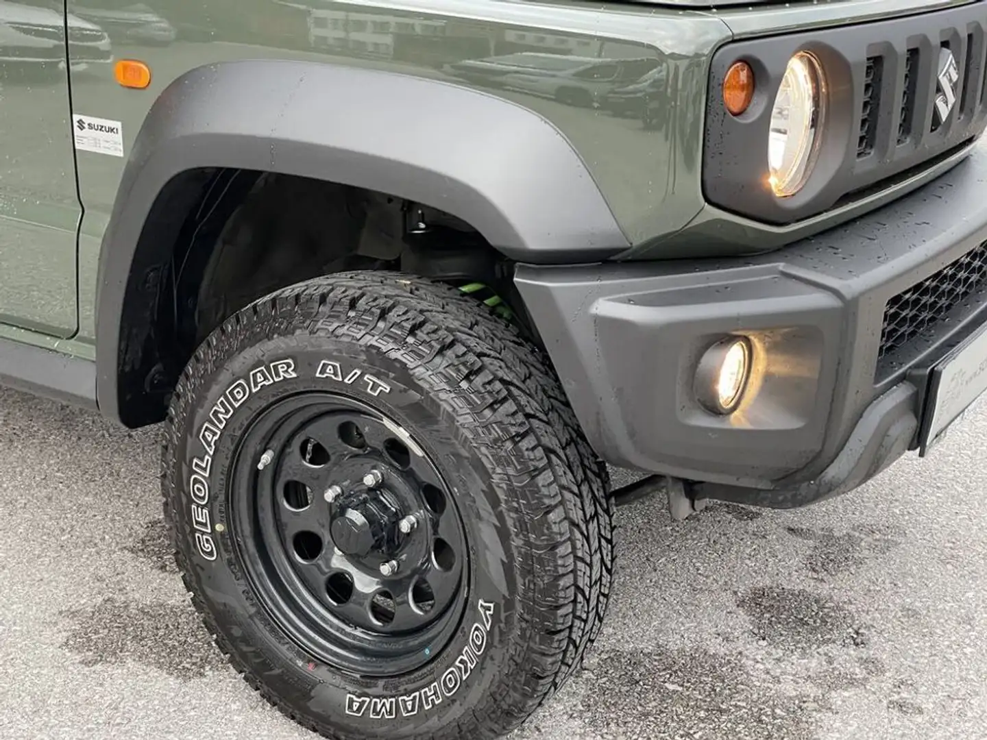 Suzuki Jimny 1,5 VVT Allgrip N1 ''viel Zubehör'' Vert - 2