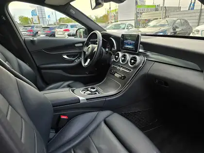Annonce voiture d'occasion Mercedes-Benz C 350 - CARADIZE