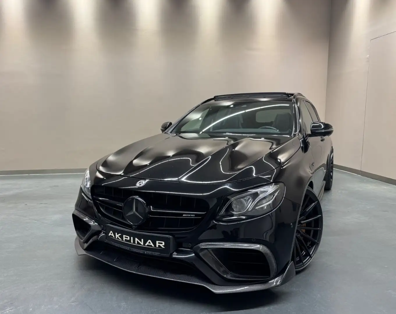Mercedes-Benz E 63 AMG E63 S AMG T 4M+*CARBON*VOLL*TUNING-UNIKAT*900+* Noir - 1