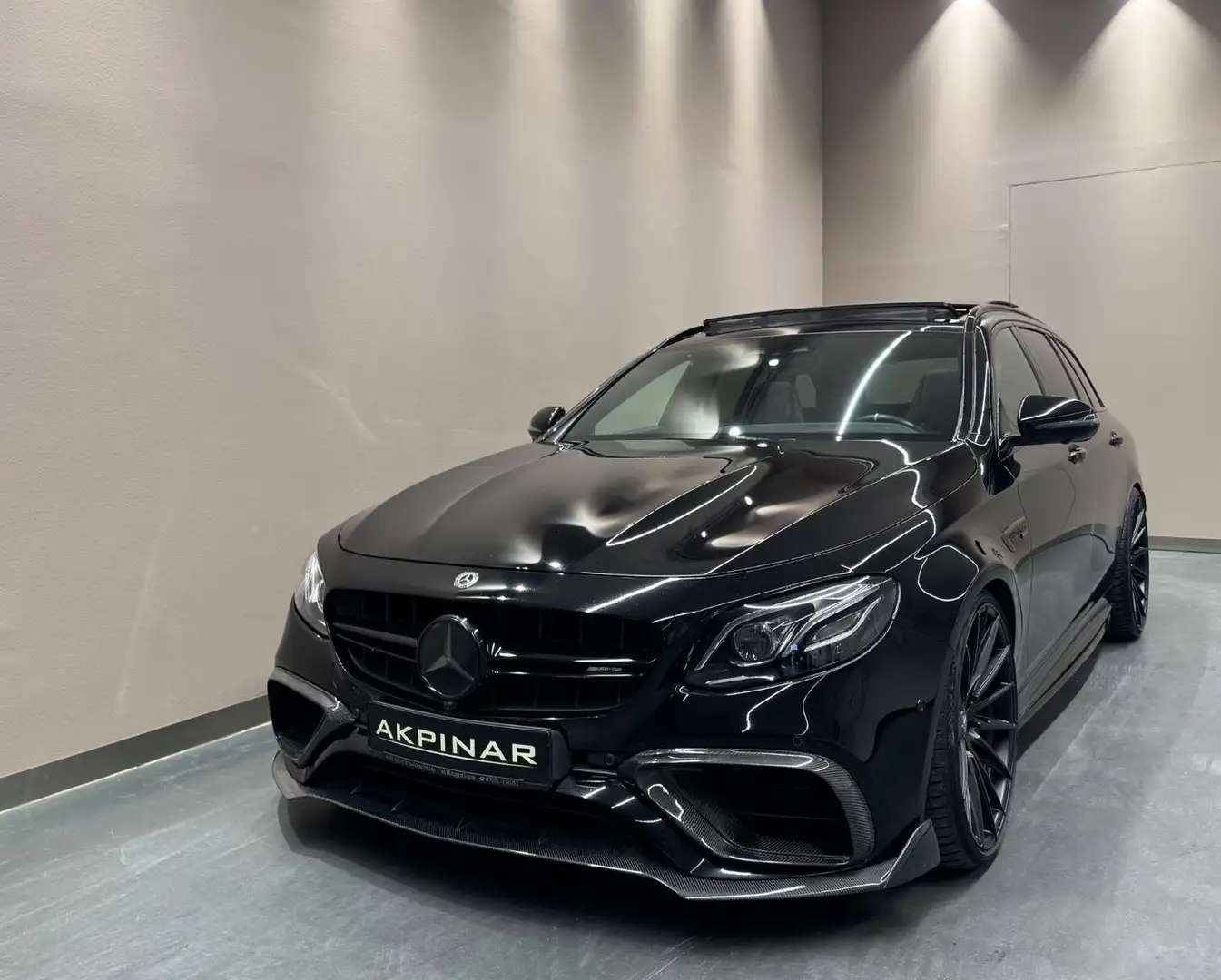 Mercedes-Benz E 63 AMG E63 S AMG T 4M+*CARBON*VOLL*TUNING-UNIKAT*900+* Noir - 2