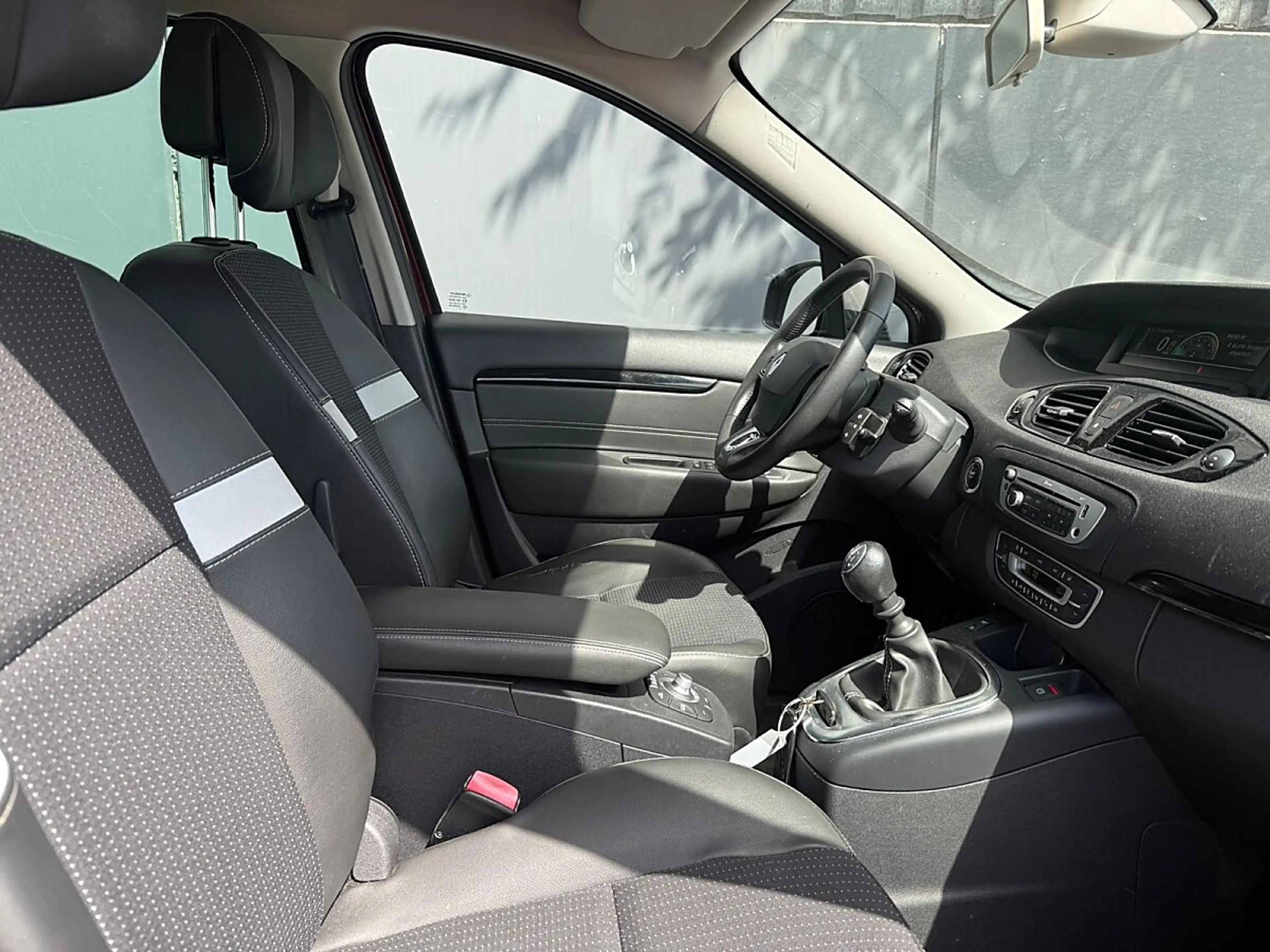 Renault Scenic Scénic Energy TCe 130 Dynamique | PICKERL 11/20... — photo 8