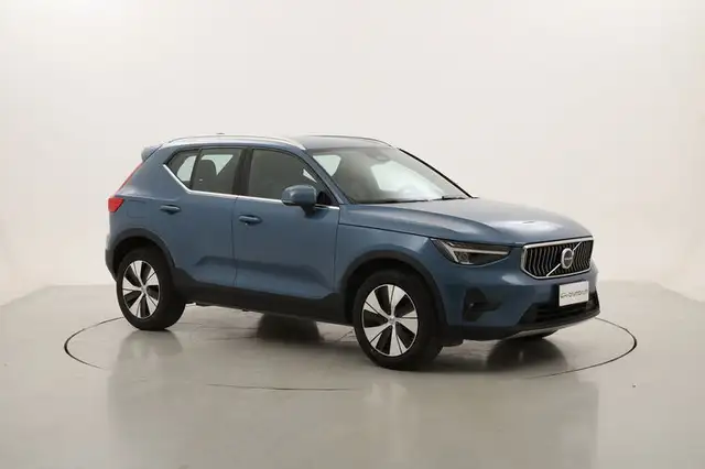 Volvo XC40 view 7