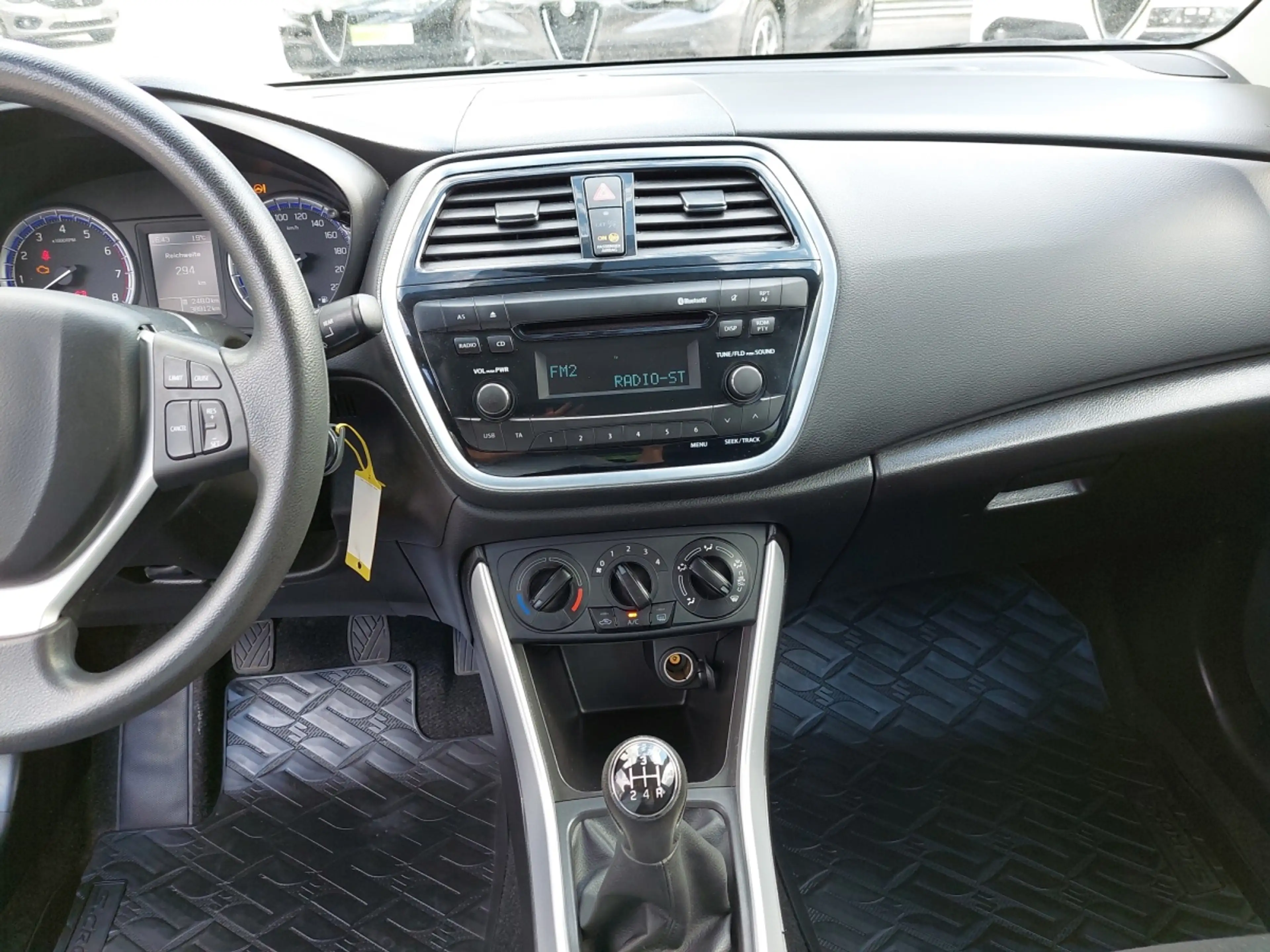 Suzuki SX4 S-Cross 1.0 Boosterjet — photo 8