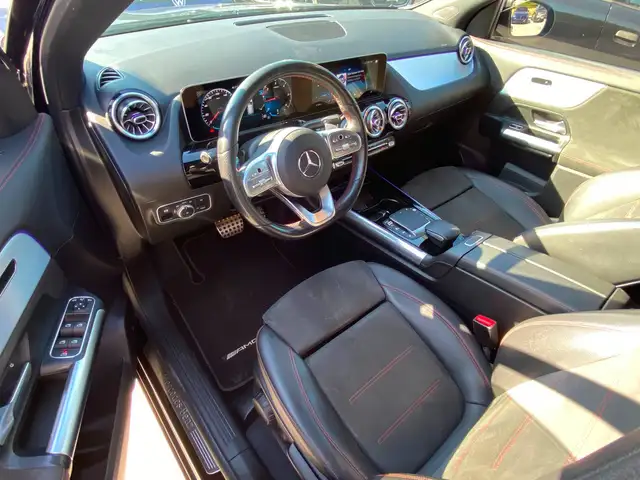 Mercedes-Benz Gla view 10