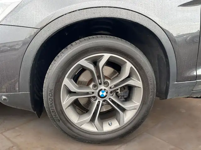 BMW X4 view 18
