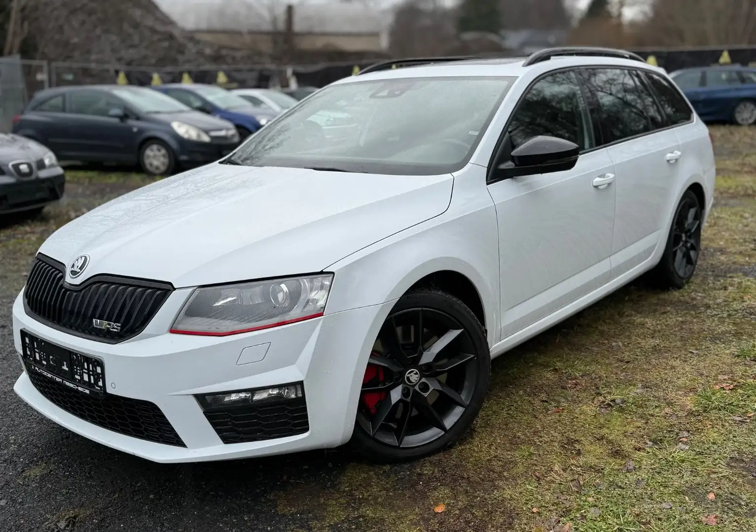 Skoda Octavia Combi RS *PANO*NAVI*ACC*CANTON*PDC Weiß - 2