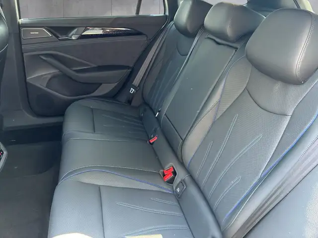 Volkswagen Passat Variant Sport TDI DSG Ansicht 18