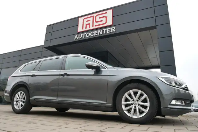 Volkswagen Passat Variant Comfortline LED ACC Park-Assist