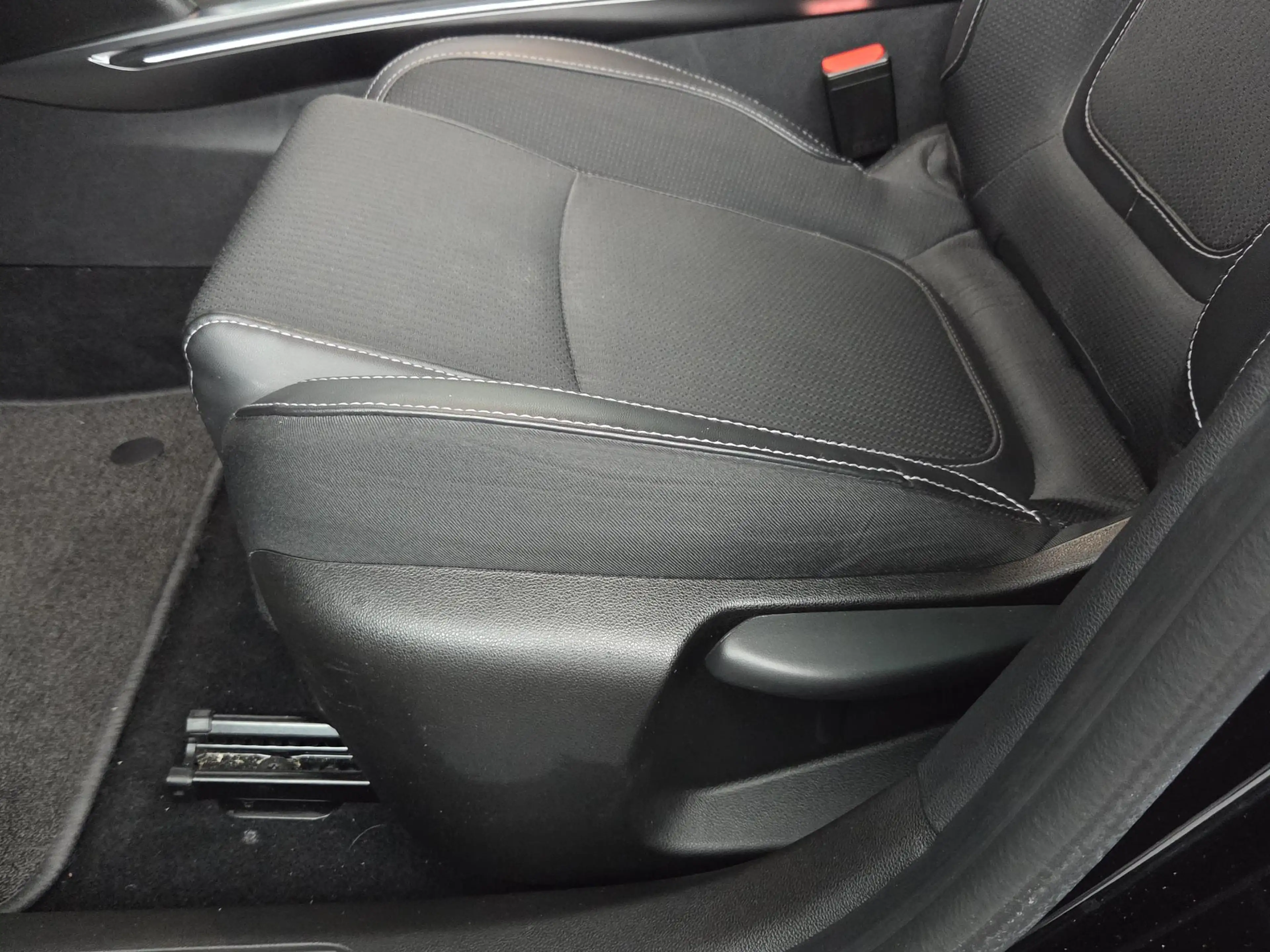 Renault Megane Estate 1.3 TCe 140 EDC Intens | Automaat | Trekhaa — photo 9