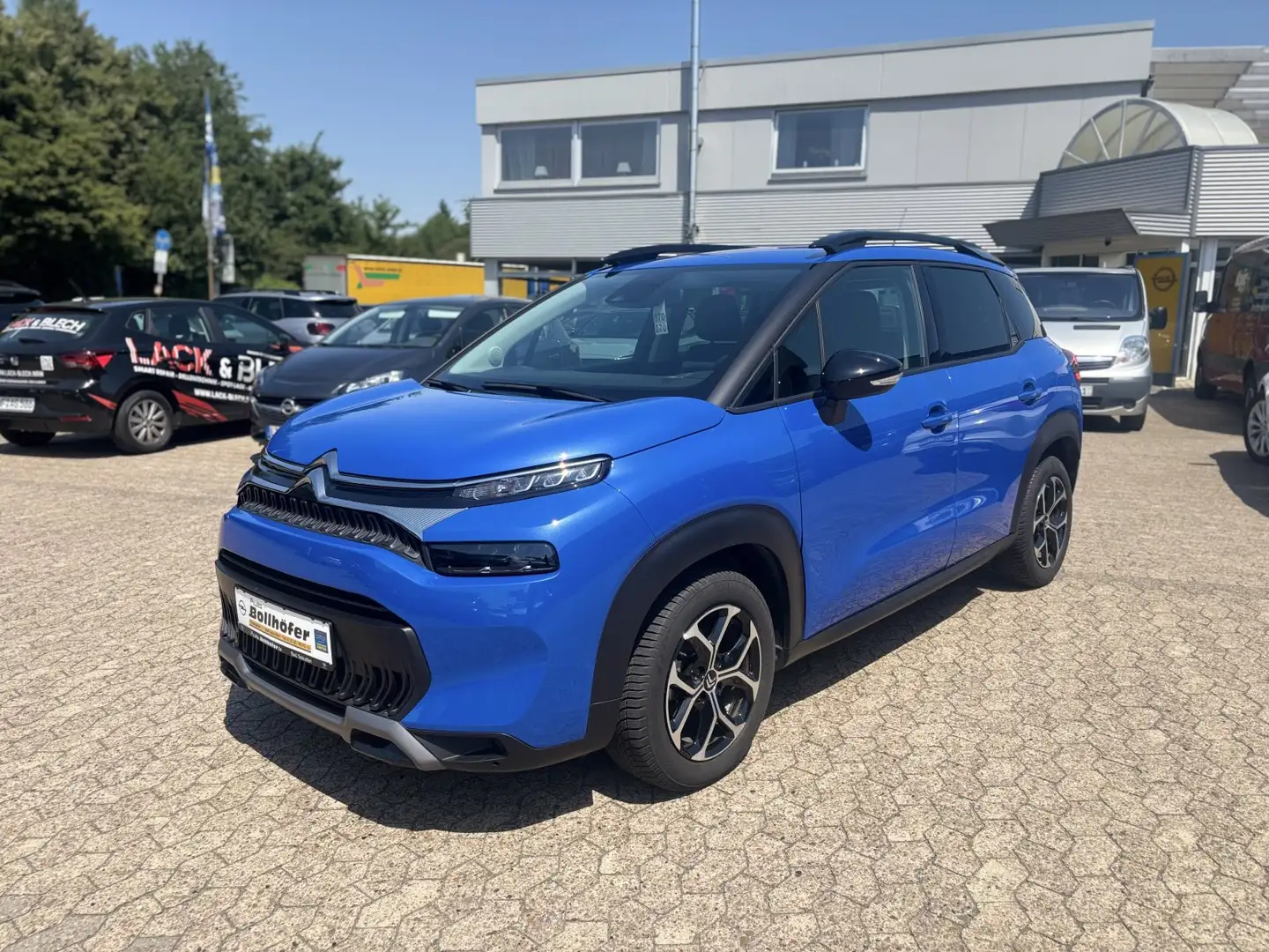 Citroen C3 Aircross PLUS NAVI/PDC/KlimaAT/LED/CarPlay Blau - 1