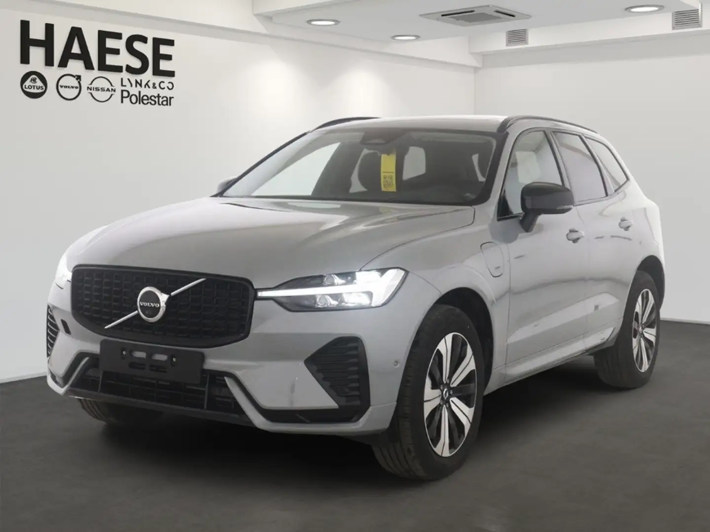 Volvo XC60 Plus Dark Plug-In Hybrid AWD T6 Twin Engine EU6e H Gris - 1