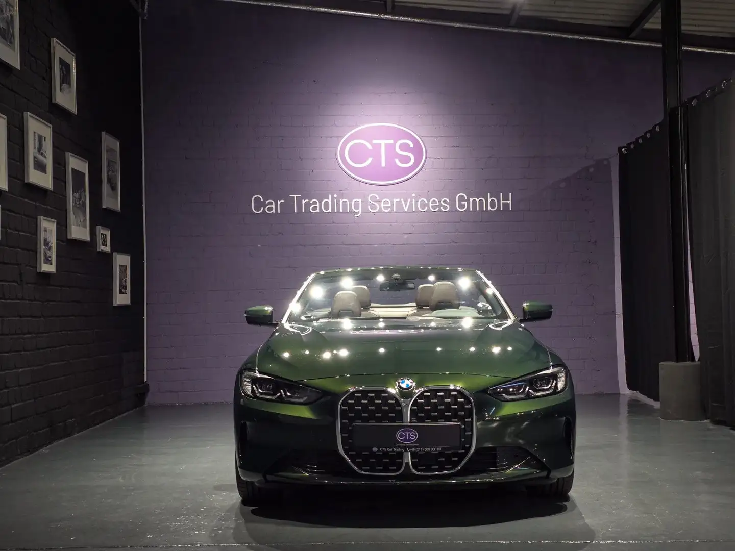 BMW 420 i Cabrio / BMW Premium Selection Grün - 1