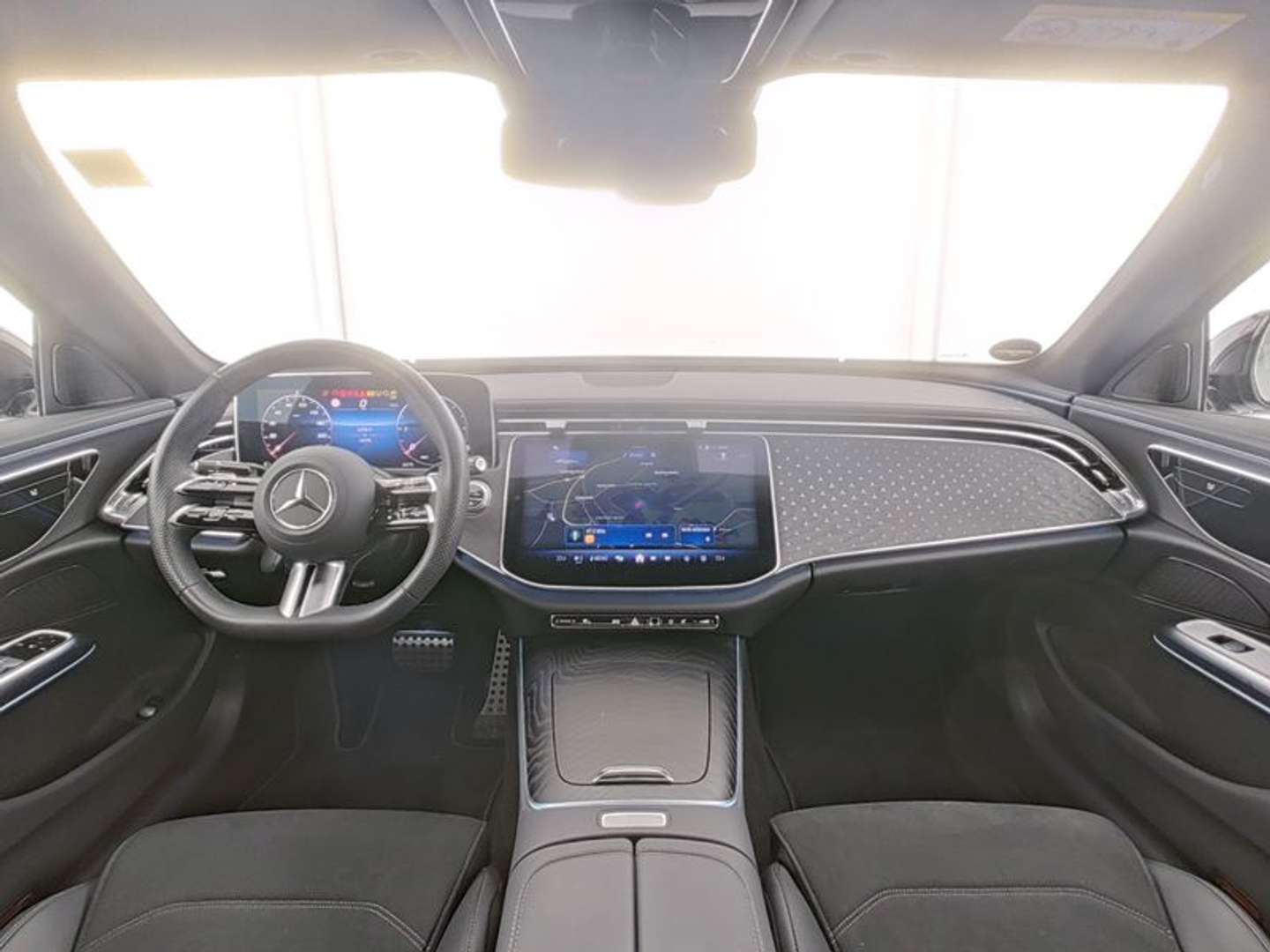 Mercedes Classe E 220 AMG-Line -  - Joinsteer - #5