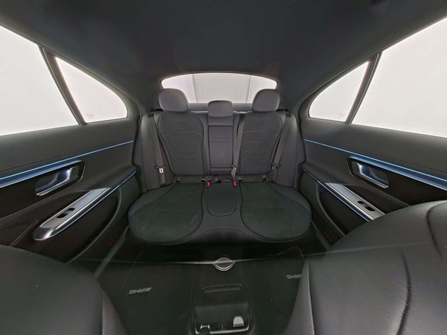 Mercedes Classe E 220 AMG-Line -  - Joinsteer - #4