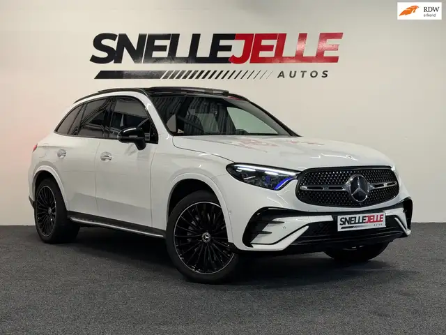 Mercedes-Benz GLC 400 400e 4MATIC AMG Line|PANO|MEMORY|ACHTERAS BESTURIN