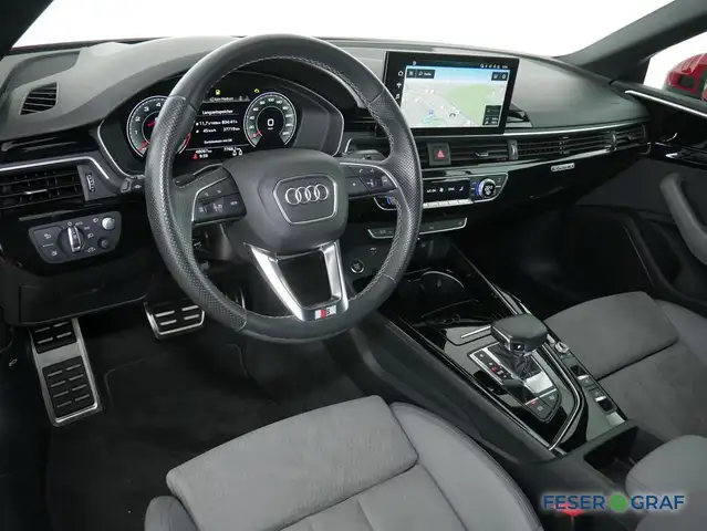 Audi A5 view 9