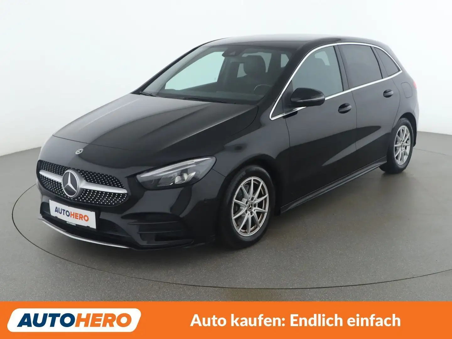 Mercedes-Benz B 180 B 180 d AMG Line Schwarz - 1